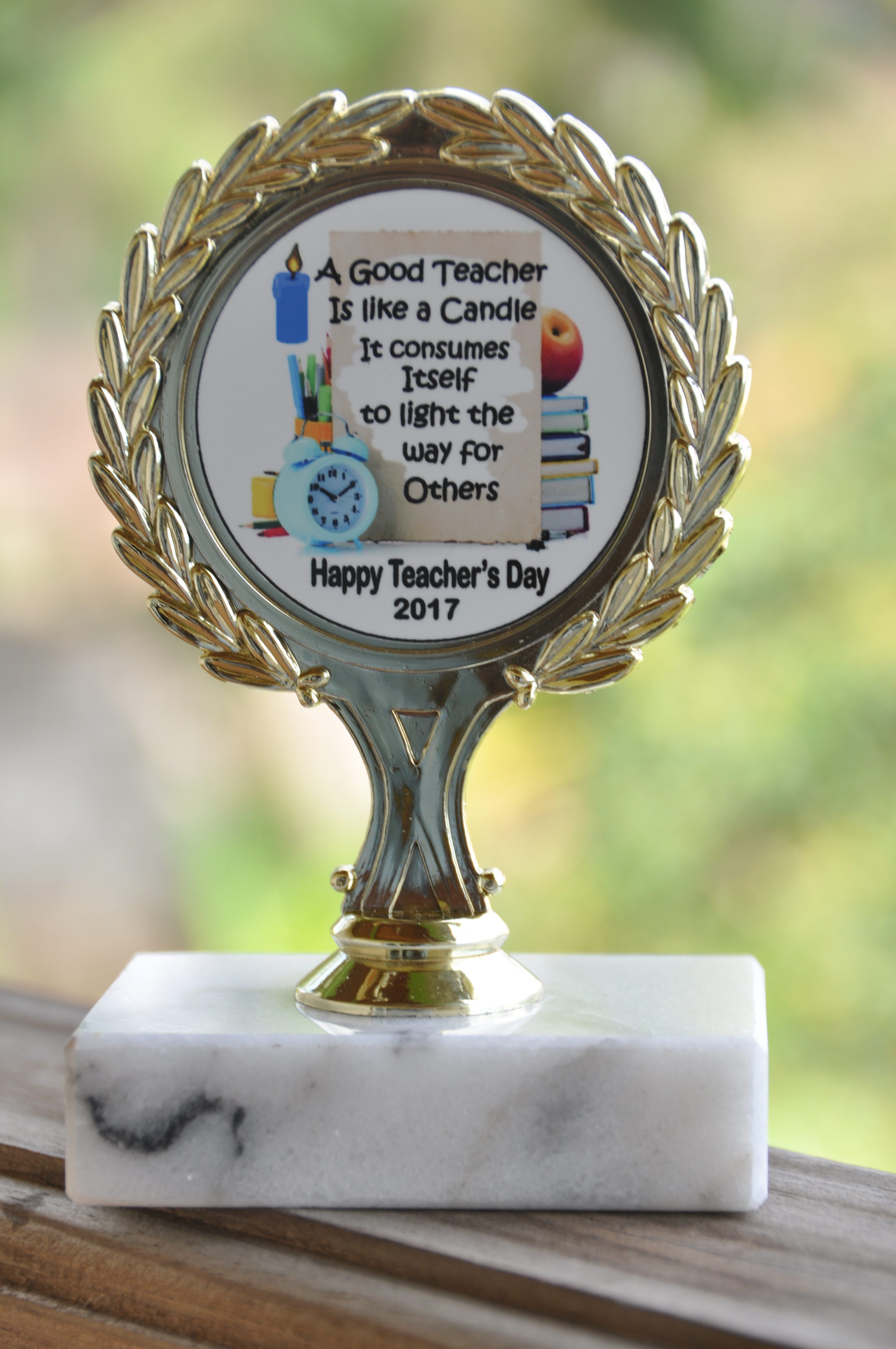 Colours Jamaica Print Trophy H412 (5 inches)